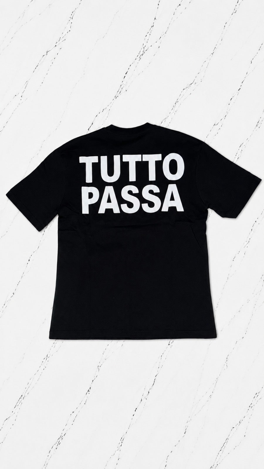 T-SHIRT “TUTTO PASSA”