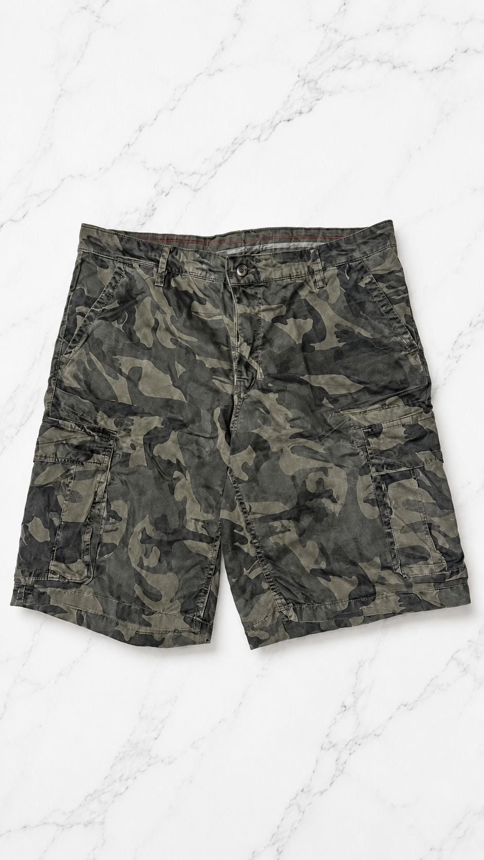 URBAN CAMO CARGO SHORTS