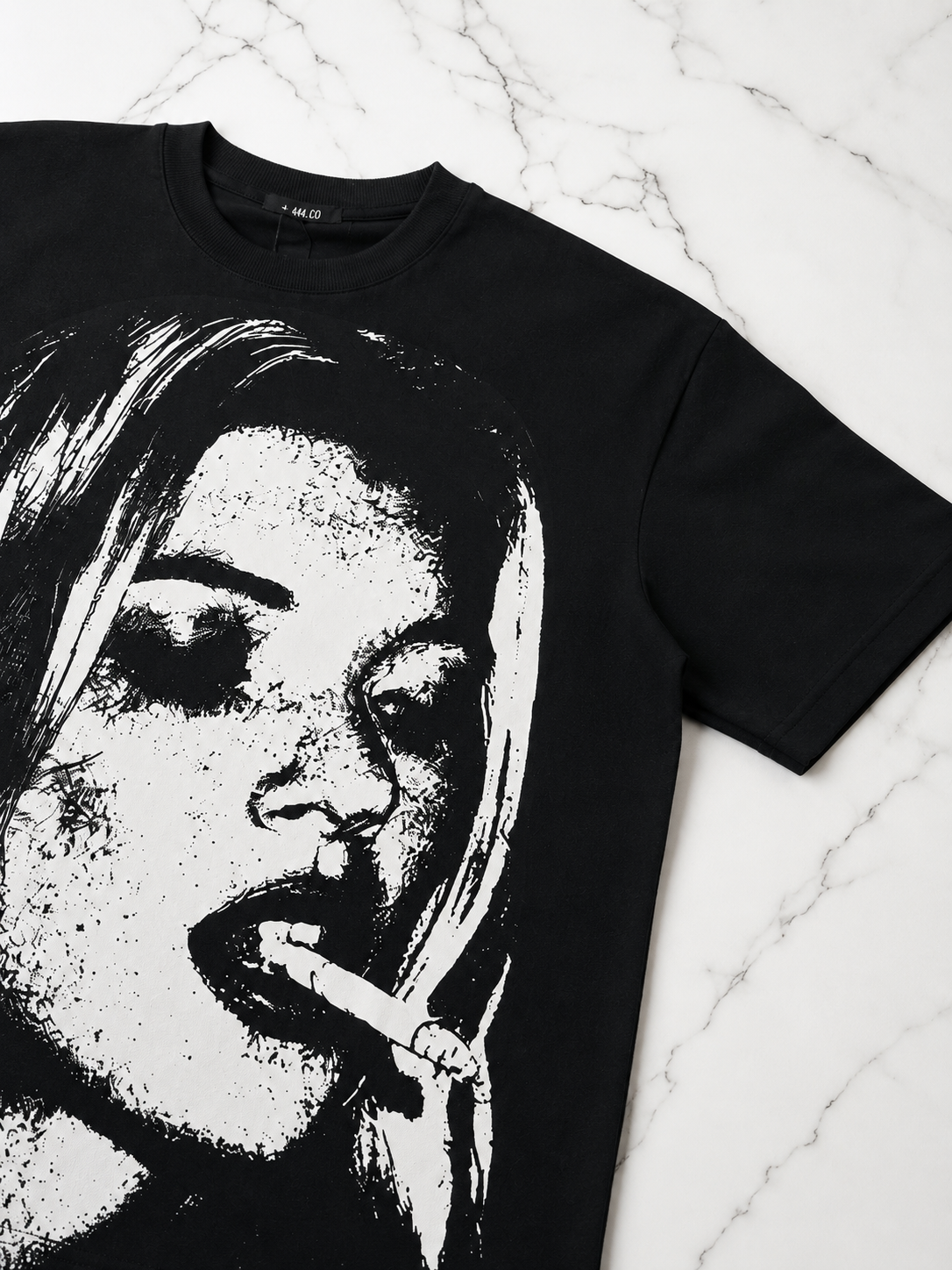 T-Shirt Monochrome Muse